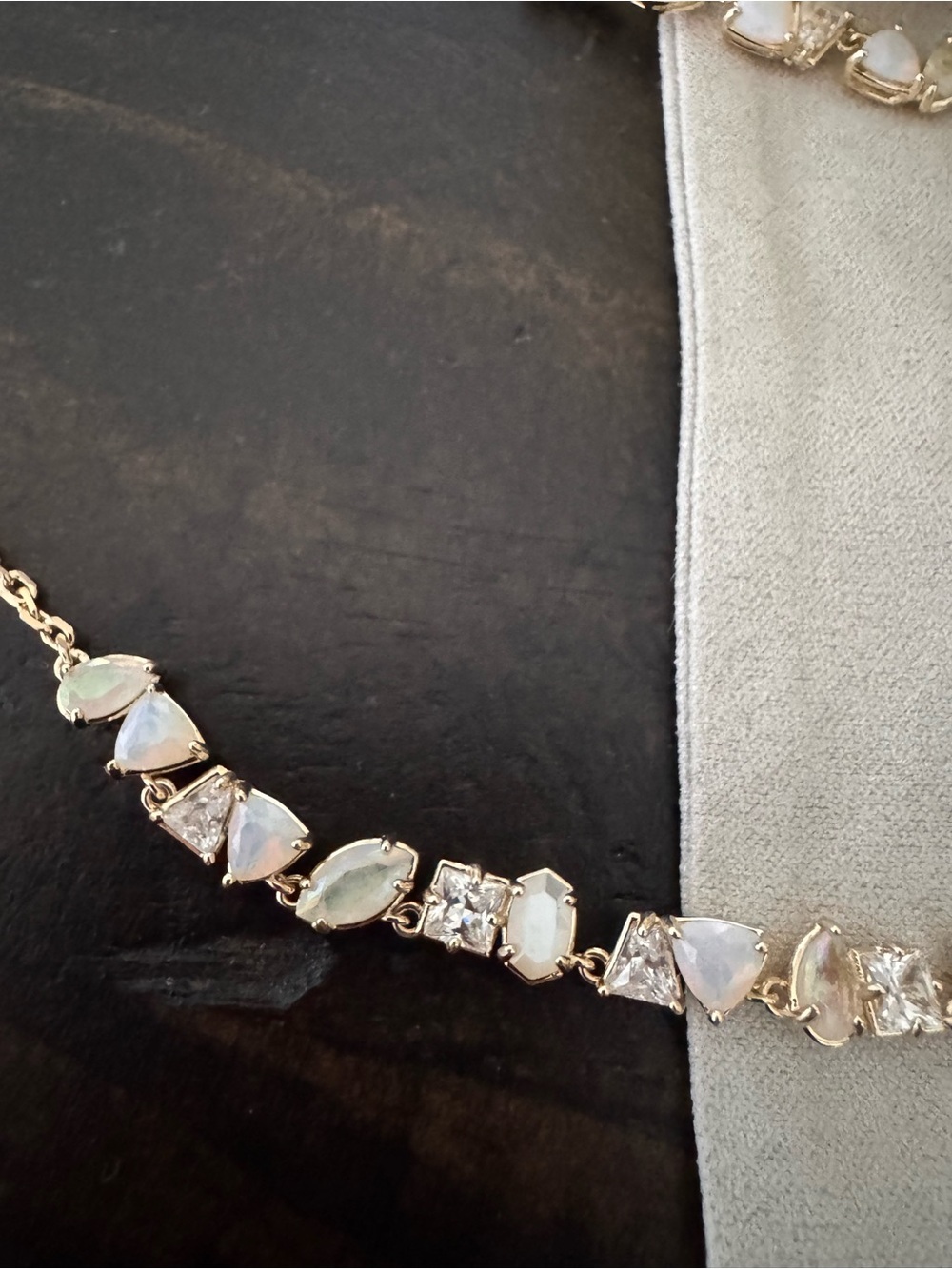 Kendra Scott Iridescent White Opal Necklace with Gold-Tone Chain - Picture 2 of 4